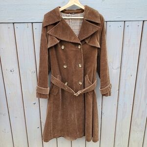 LUHTA Vintage Women's Brown Double-Breasted Corduroy Trench Coat Sz. 46 W/ Belt
